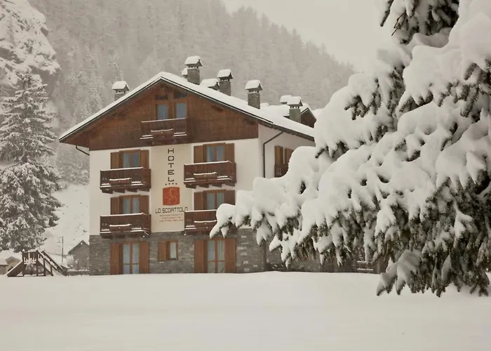 Hotel Lo Scoiattolo Gressoney-la-Trinité